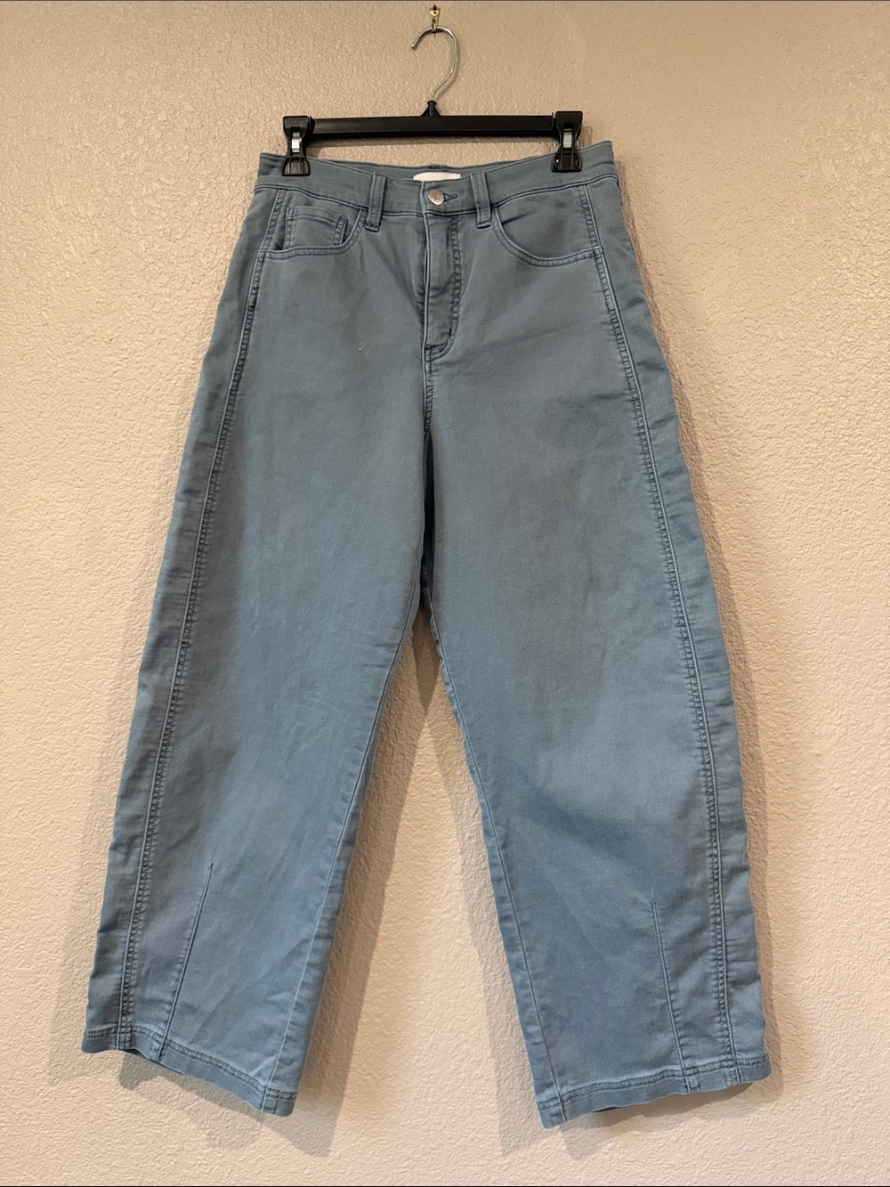 Evereve Washed Slate Blue Cropped Wide-Leg Jeans